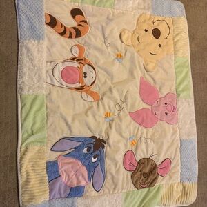 Disney Winnie the Pooh & friends peeking faces Pooh baby crib blanket yellow
